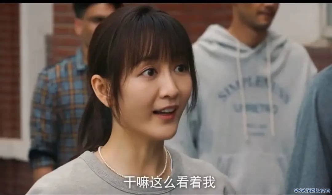 黄晓明王鸥演芳华大学生,又一部“中年偶像剧”被吐槽